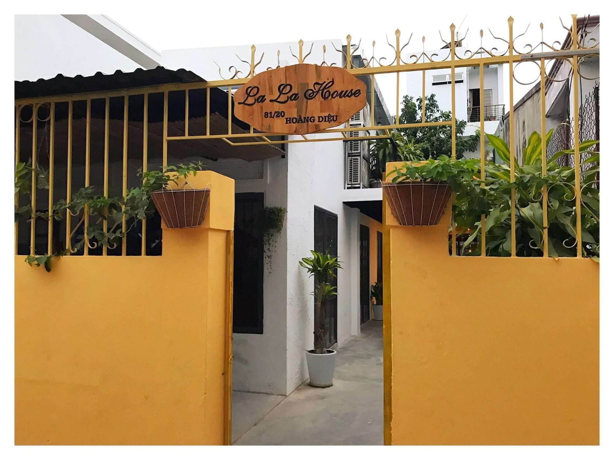 La La House Homestay Nha Trang Buitenkant foto